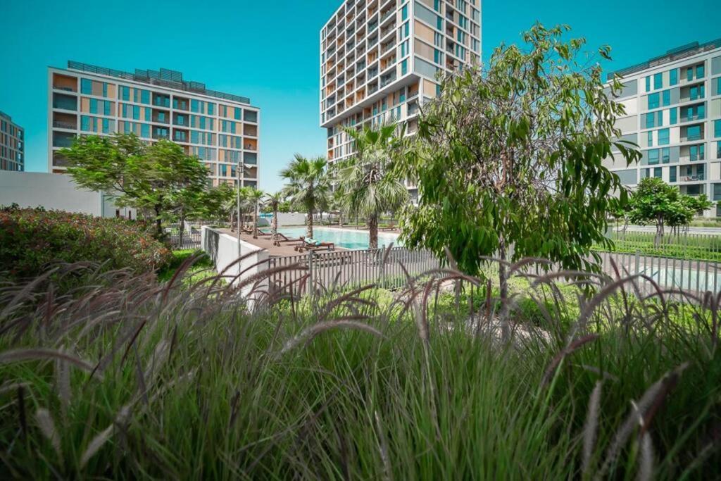 Stonetree - Cozy Fully-furnished 1 Br * Dubai