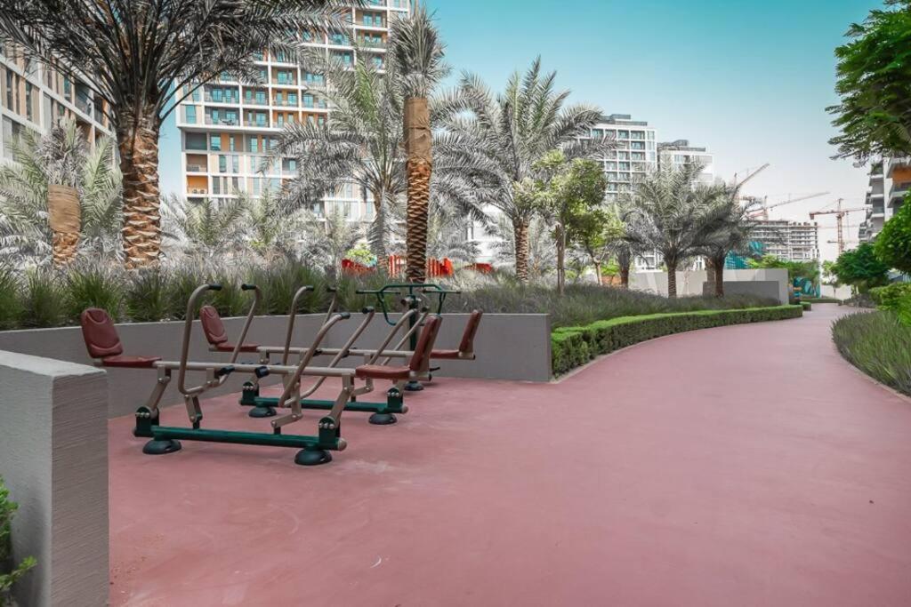 Stonetree - Cozy Fully-furnished 1 Br Dubai